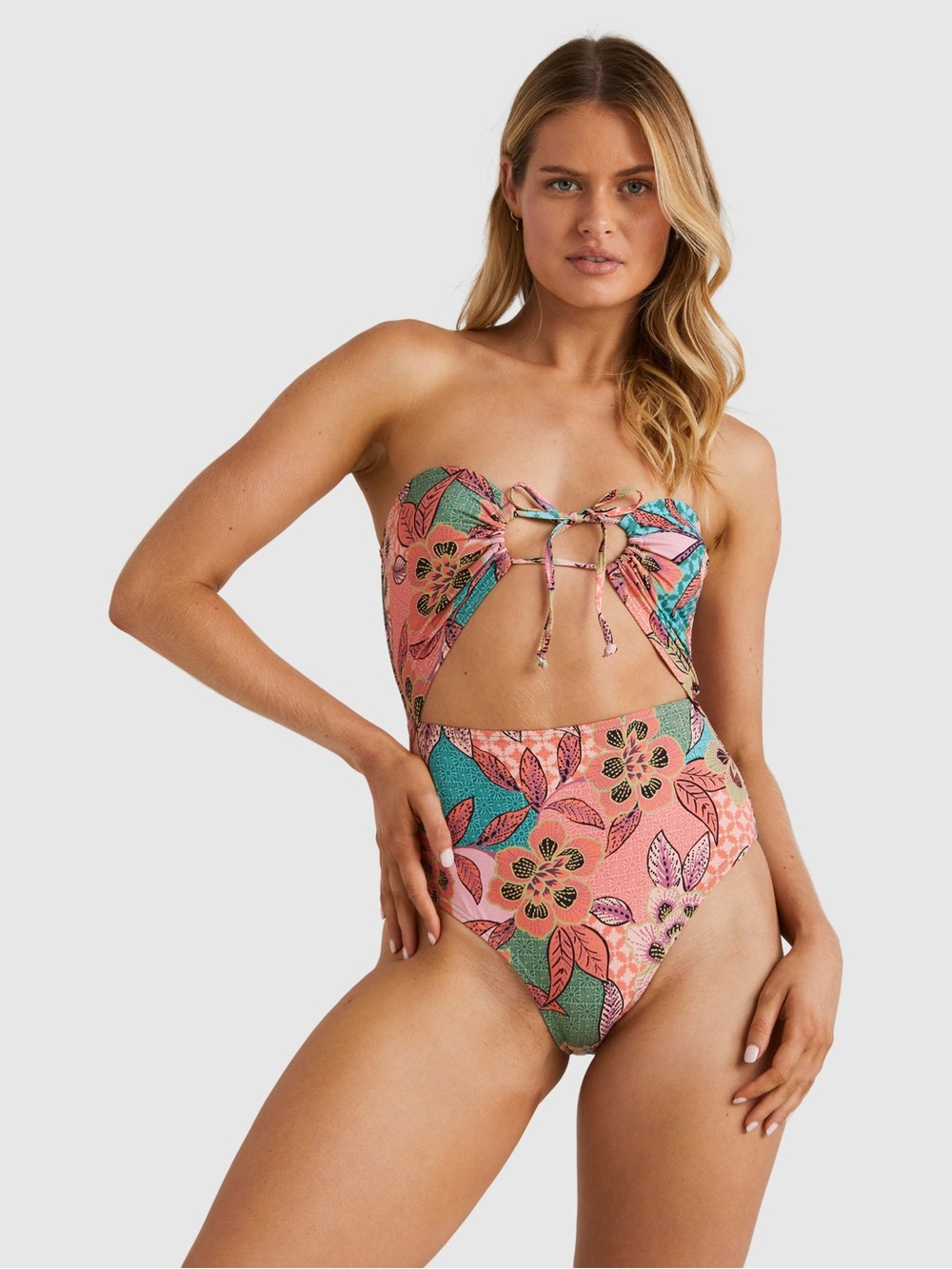 Billabong Womens Visions Of Paradise Andrew One Piece Swimsuit *worn once*